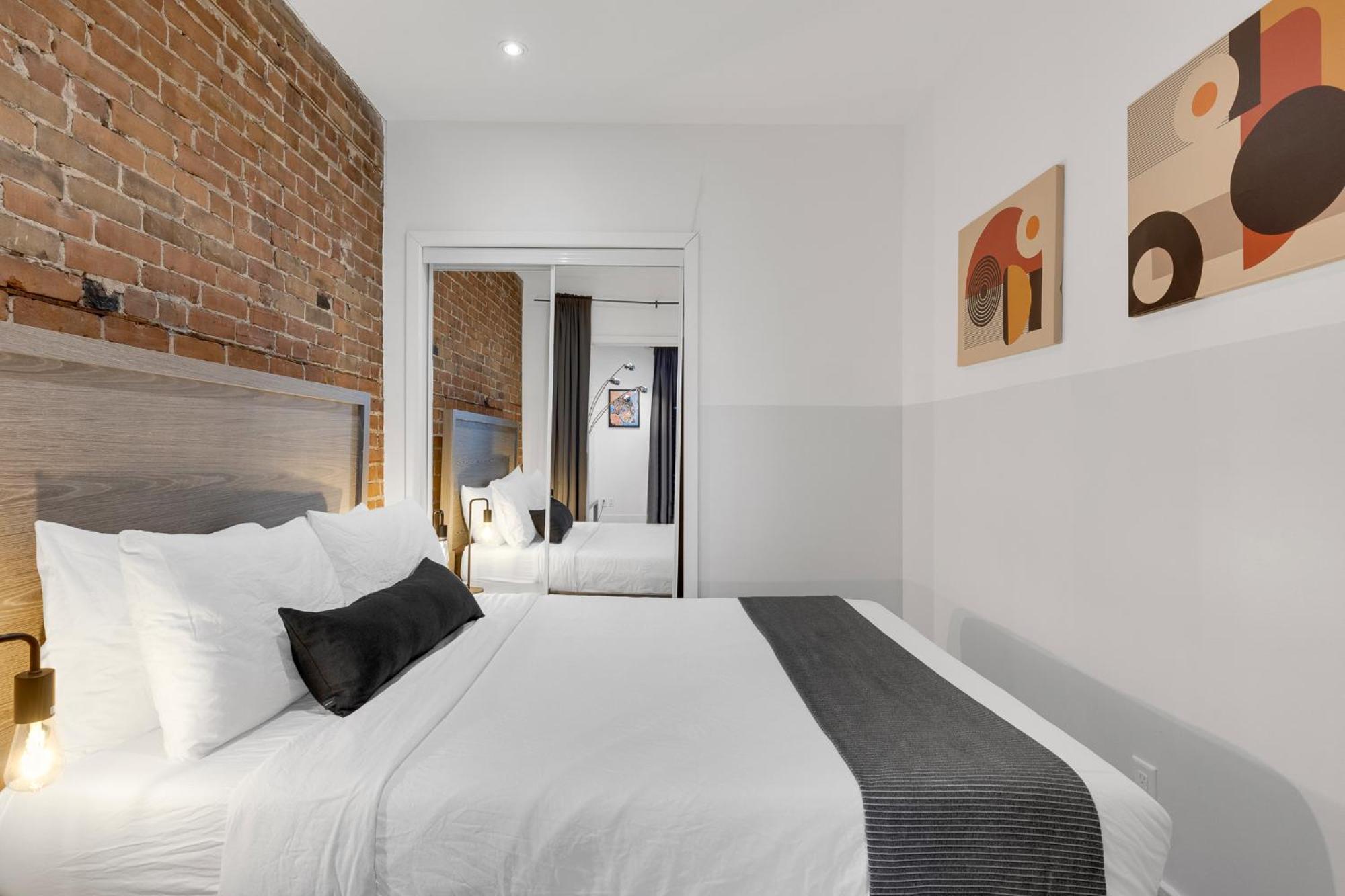 Liv Mtl Downtown Apart otel Montréal Dış mekan fotoğraf