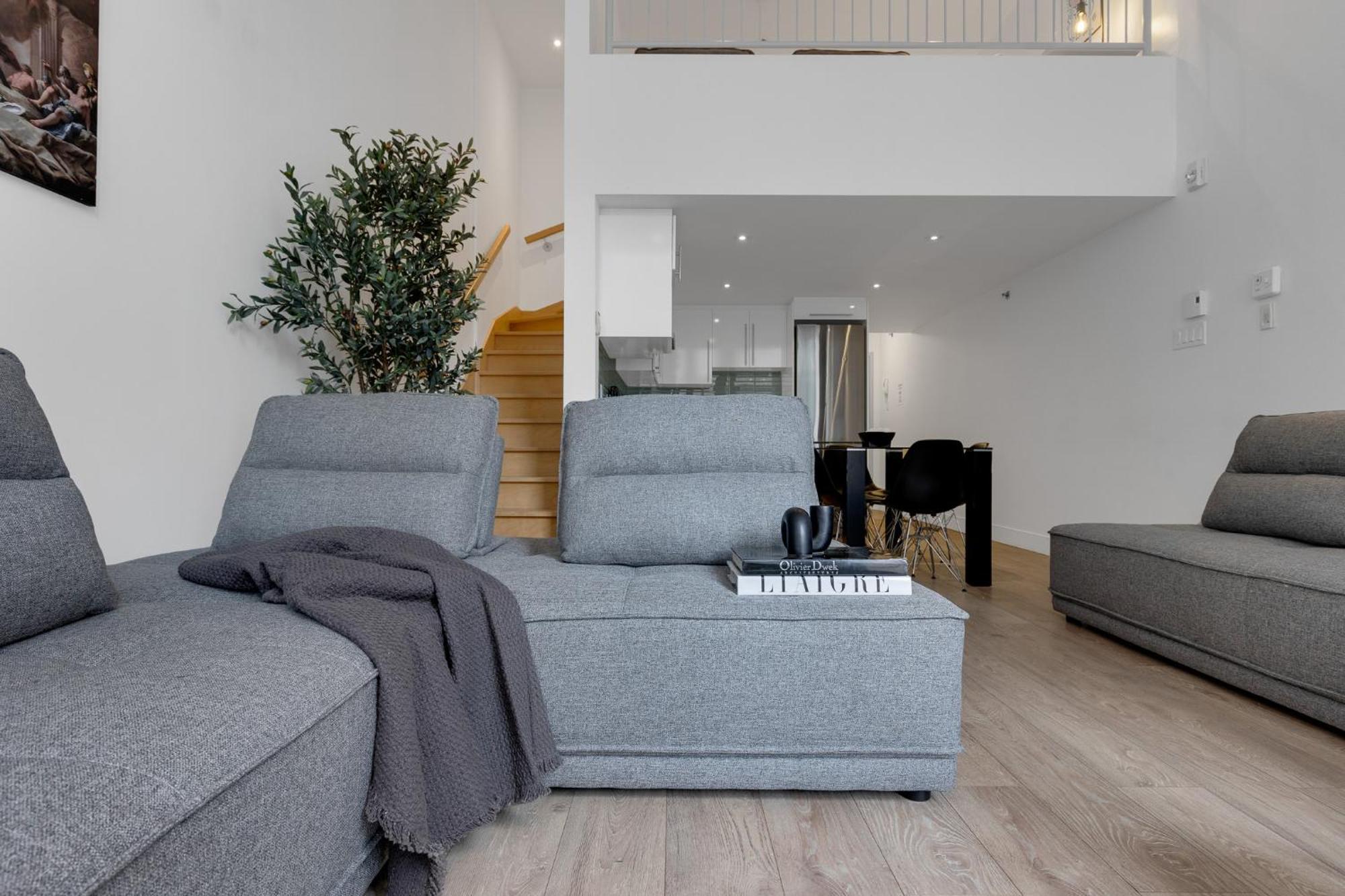 Liv Mtl Downtown Apart otel Montréal Dış mekan fotoğraf