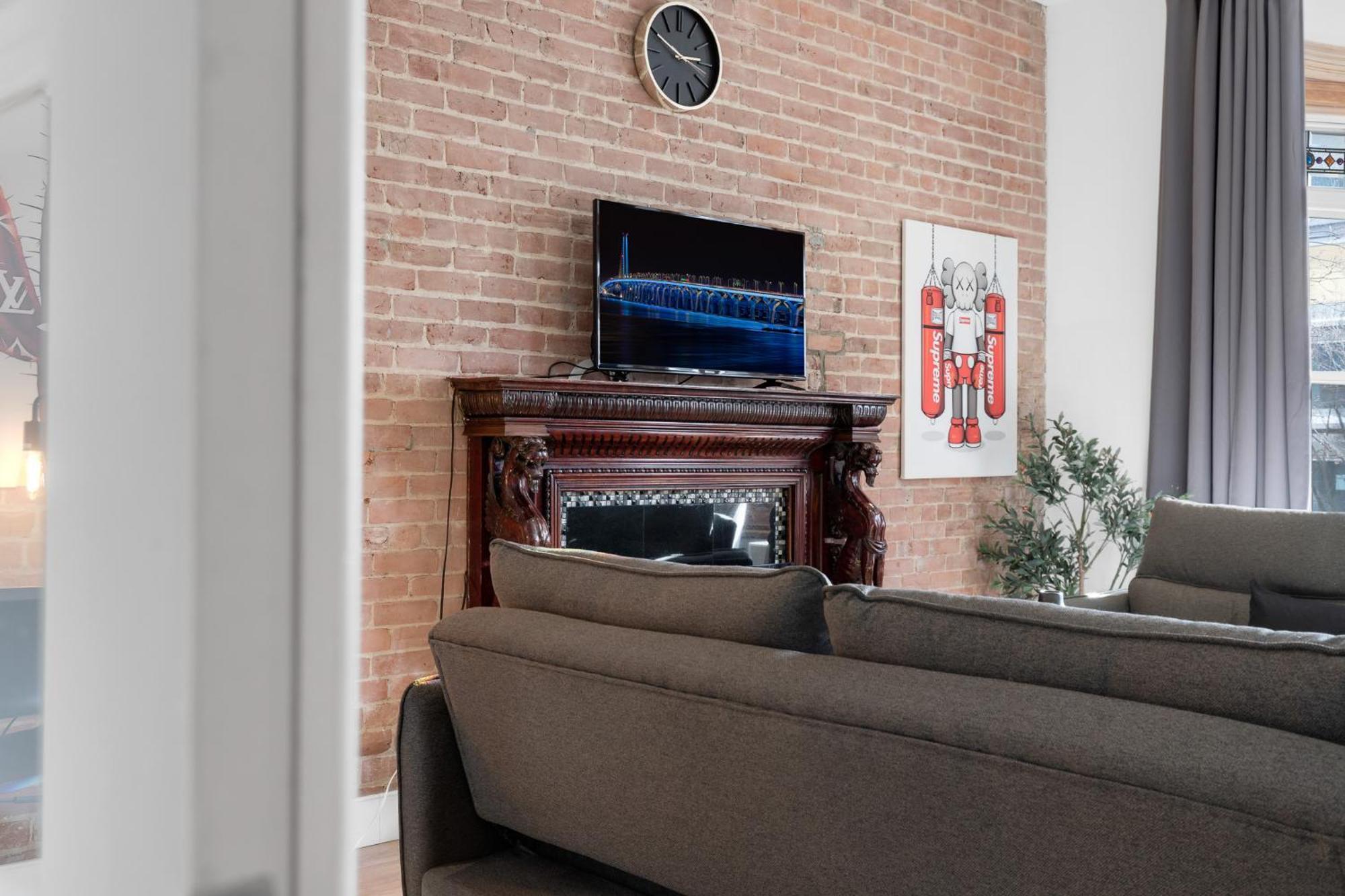 Liv Mtl Downtown Apart otel Montréal Dış mekan fotoğraf