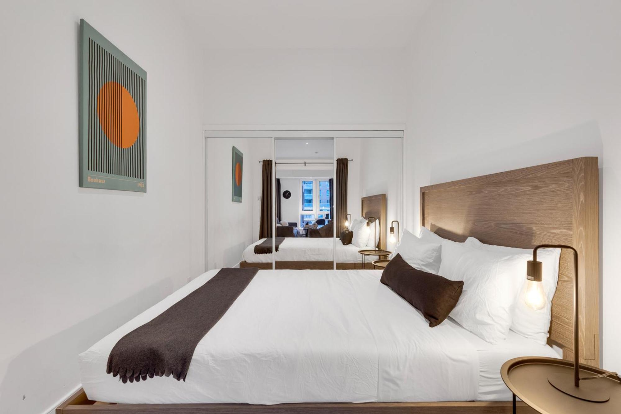Liv Mtl Downtown Apart otel Montréal Dış mekan fotoğraf